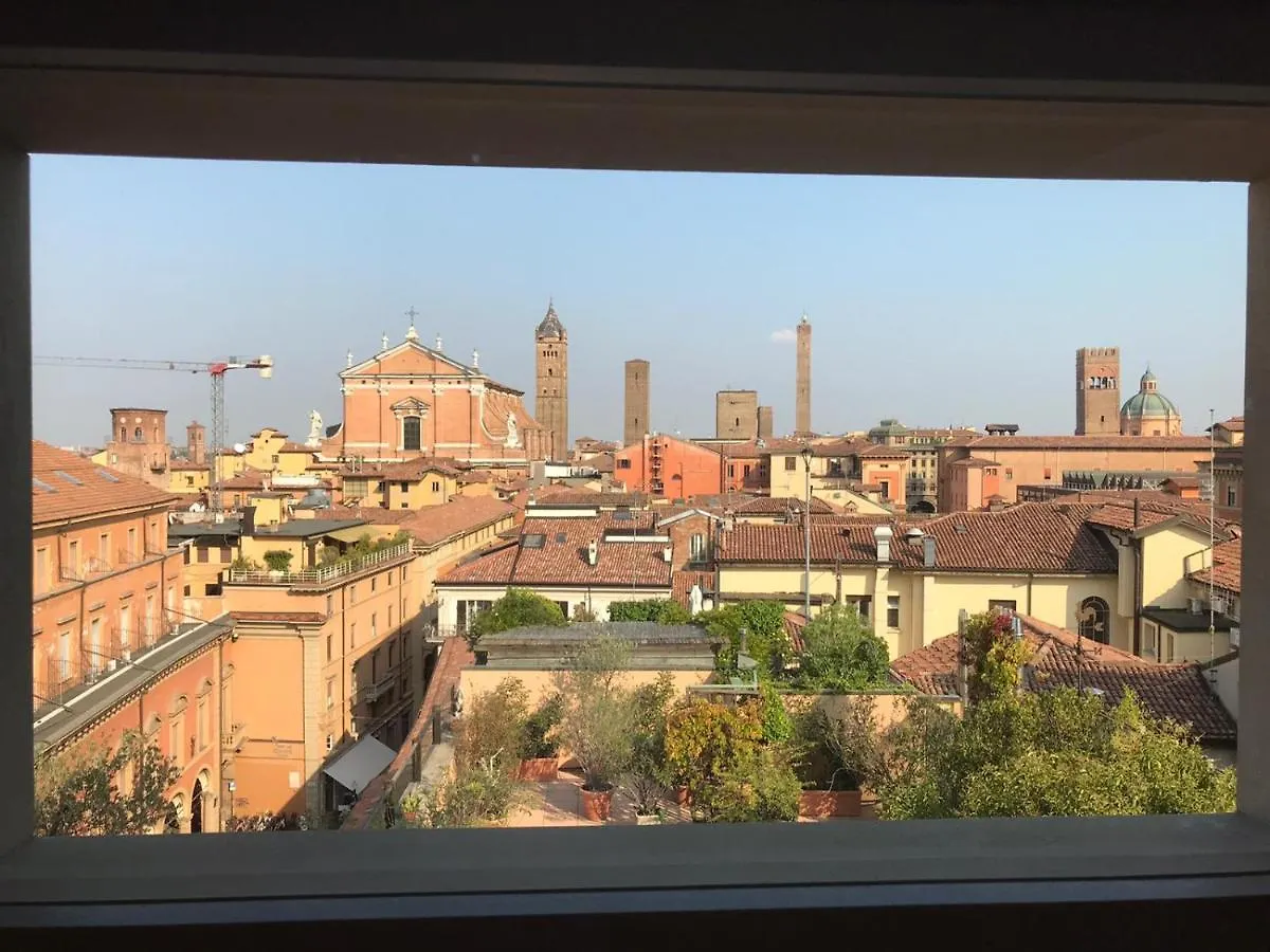 Montegrappa Apartment Bologna