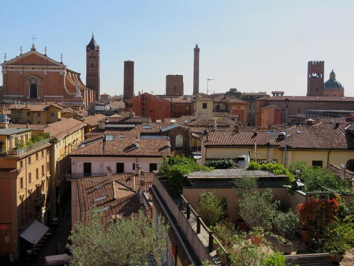 Montegrappa Apartment Bologna