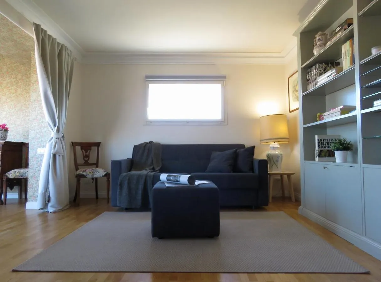 Montegrappa Apartment Bologna