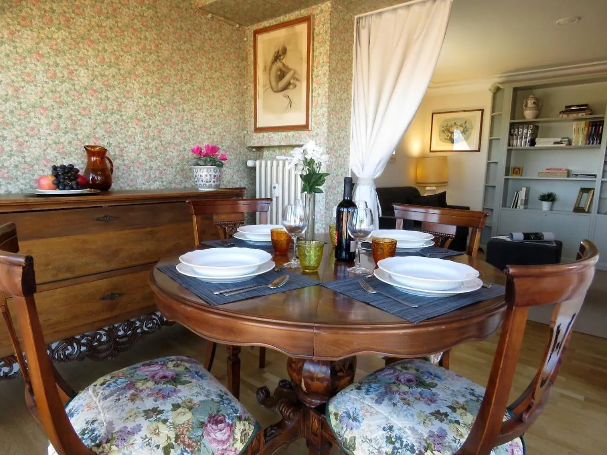 Montegrappa Apartment Bologna